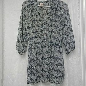 Mossimo butterfly sheer top